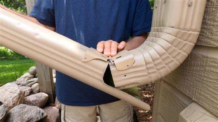 How do you install a downspout hinge